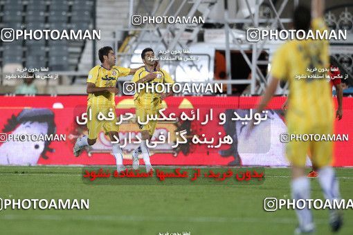 1190040, Tehran, Iran, Iran Pro League، Persian Gulf Cup، 2010-11 season، Second Leg، Week 31، Naft Tehran ۱ v 5 Persepolis on 2011/04/24 at Azadi Stadium