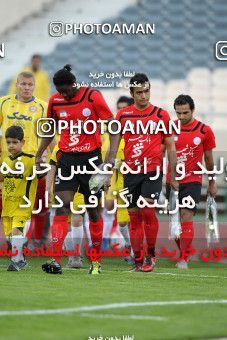 1190031, Tehran, Iran, Iran Pro League، Persian Gulf Cup، 2010-11 season، Second Leg، Week 31، Naft Tehran ۱ v 5 Persepolis on 2011/04/24 at Azadi Stadium