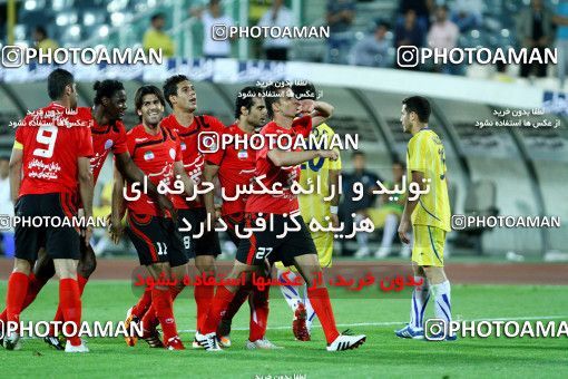 1189493, Tehran, Iran, Iran Pro League، Persian Gulf Cup، 2010-11 season، Second Leg، Week 31، Naft Tehran ۱ v 5 Persepolis on 2011/04/24 at Azadi Stadium