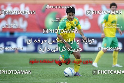 1191796, Tehran, [*parameter:4*], لیگ برتر فوتبال ایران، Persian Gulf Cup، Week 32، Second Leg، Rah Ahan 1 v 0 Naft Tehran on 2011/04/29 at Ekbatan Stadium