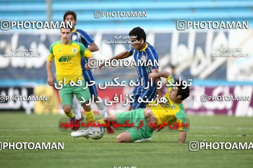 1191951, Tehran, [*parameter:4*], Iran Pro League، Persian Gulf Cup، 2010-11 season، Second Leg، Week 32، Rah Ahan ۱ v ۰ Naft Tehran on 2011/04/29 at Ekbatan Stadium