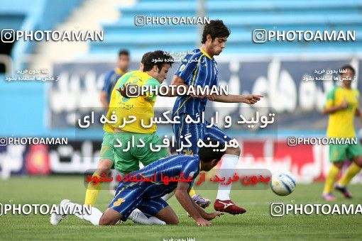 1191833, Tehran, [*parameter:4*], لیگ برتر فوتبال ایران، Persian Gulf Cup، Week 32، Second Leg، Rah Ahan 1 v 0 Naft Tehran on 2011/04/29 at Ekbatan Stadium