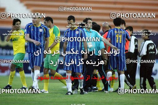 1191972, Tehran, [*parameter:4*], Iran Pro League، Persian Gulf Cup، 2010-11 season، Second Leg، Week 32، Rah Ahan ۱ v ۰ Naft Tehran on 2011/04/29 at Ekbatan Stadium