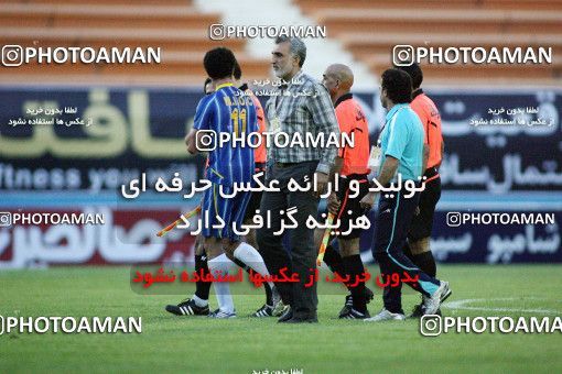 1191854, Tehran, [*parameter:4*], Iran Pro League، Persian Gulf Cup، 2010-11 season، Second Leg، Week 32، Rah Ahan ۱ v ۰ Naft Tehran on 2011/04/29 at Ekbatan Stadium