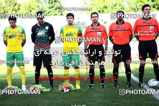 1191946, Tehran, [*parameter:4*], Iran Pro League، Persian Gulf Cup، 2010-11 season، Second Leg، Week 32، Rah Ahan ۱ v ۰ Naft Tehran on 2011/04/29 at Ekbatan Stadium