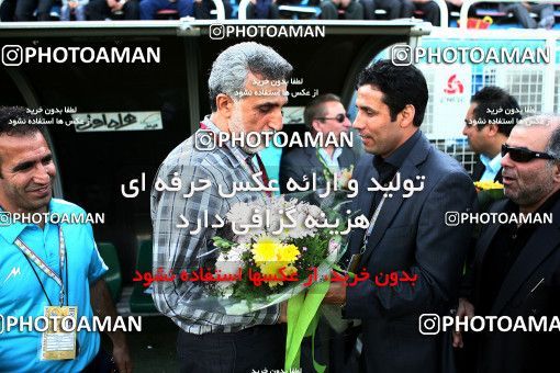 1191868, Tehran, [*parameter:4*], Iran Pro League، Persian Gulf Cup، 2010-11 season، Second Leg، Week 32، Rah Ahan ۱ v ۰ Naft Tehran on 2011/04/29 at Ekbatan Stadium