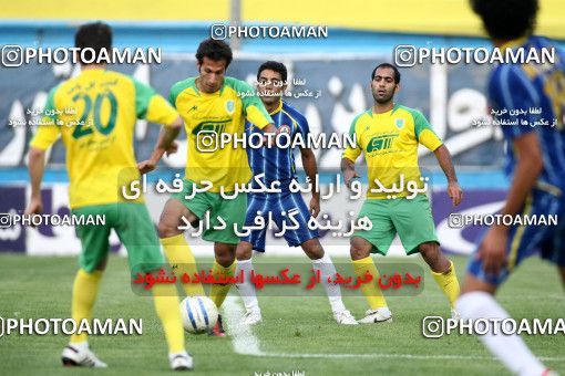 1190830, Tehran, [*parameter:4*], لیگ برتر فوتبال ایران، Persian Gulf Cup، Week 32، Second Leg، Rah Ahan 1 v 0 Naft Tehran on 2011/04/29 at Ekbatan Stadium