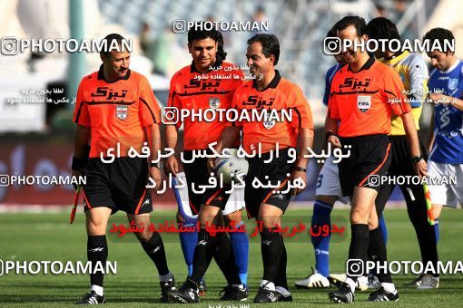 1194064, Tehran, Iran, Iran Pro League، Persian Gulf Cup، 2010-11 season، Second Leg، Week 33، Esteghlal 2 v ۰ Malvan Bandar Anzali on 2011/05/15 at Azadi Stadium