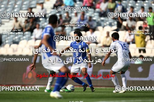 1194138, Tehran, Iran, Iran Pro League، Persian Gulf Cup، 2010-11 season، Second Leg، Week 33، Esteghlal 2 v ۰ Malvan Bandar Anzali on 2011/05/15 at Azadi Stadium