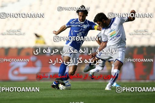 1194148, Tehran, Iran, Iran Pro League، Persian Gulf Cup، 2010-11 season، Second Leg، Week 33، Esteghlal 2 v ۰ Malvan Bandar Anzali on 2011/05/15 at Azadi Stadium