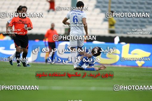 1194158, Tehran, Iran, Iran Pro League، Persian Gulf Cup، 2010-11 season، Second Leg، Week 33، Esteghlal 2 v ۰ Malvan Bandar Anzali on 2011/05/15 at Azadi Stadium