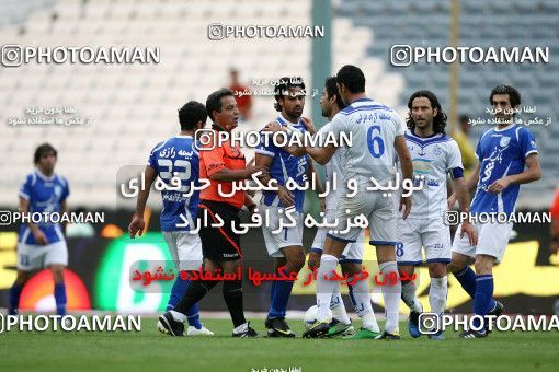 1194284, Tehran, Iran, Iran Pro League، Persian Gulf Cup، 2010-11 season، Second Leg، Week 33، Esteghlal 2 v ۰ Malvan Bandar Anzali on 2011/05/15 at Azadi Stadium