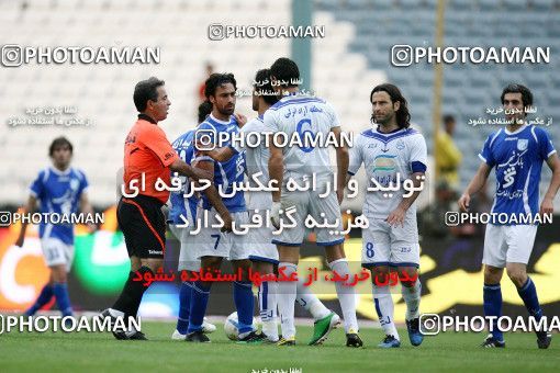 1194266, Tehran, Iran, Iran Pro League، Persian Gulf Cup، 2010-11 season، Second Leg، Week 33، Esteghlal 2 v ۰ Malvan Bandar Anzali on 2011/05/15 at Azadi Stadium