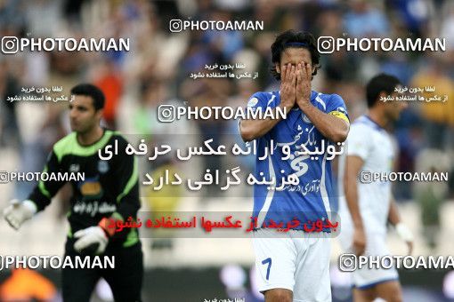 1194220, Tehran, Iran, Iran Pro League، Persian Gulf Cup، 2010-11 season، Second Leg، Week 33، Esteghlal 2 v ۰ Malvan Bandar Anzali on 2011/05/15 at Azadi Stadium