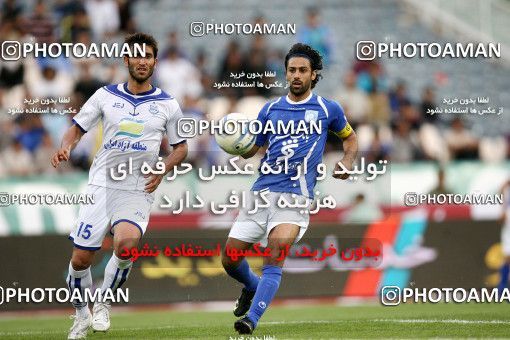 1194285, Tehran, Iran, Iran Pro League، Persian Gulf Cup، 2010-11 season، Second Leg، Week 33، Esteghlal 2 v ۰ Malvan Bandar Anzali on 2011/05/15 at Azadi Stadium