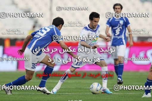 1194345, Tehran, Iran, Iran Pro League، Persian Gulf Cup، 2010-11 season، Second Leg، Week 33، Esteghlal 2 v ۰ Malvan Bandar Anzali on 2011/05/15 at Azadi Stadium