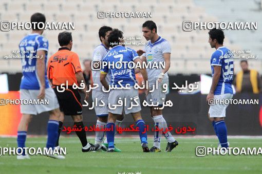 1194404, Tehran, Iran, Iran Pro League، Persian Gulf Cup، 2010-11 season، Second Leg، Week 33، Esteghlal 2 v ۰ Malvan Bandar Anzali on 2011/05/15 at Azadi Stadium