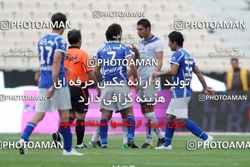 1194586, Tehran, Iran, Iran Pro League، Persian Gulf Cup، 2010-11 season، Second Leg، Week 33، Esteghlal 2 v ۰ Malvan Bandar Anzali on 2011/05/15 at Azadi Stadium