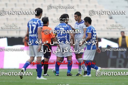 1194577, Tehran, Iran, Iran Pro League، Persian Gulf Cup، 2010-11 season، Second Leg، Week 33، Esteghlal 2 v ۰ Malvan Bandar Anzali on 2011/05/15 at Azadi Stadium