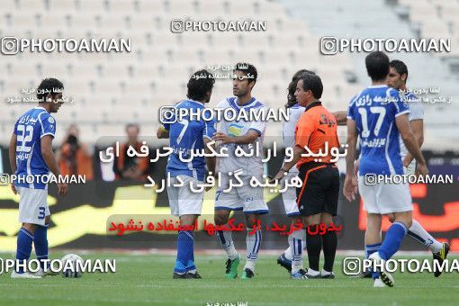 1194412, Tehran, Iran, Iran Pro League، Persian Gulf Cup، 2010-11 season، Second Leg، Week 33، Esteghlal 2 v ۰ Malvan Bandar Anzali on 2011/05/15 at Azadi Stadium