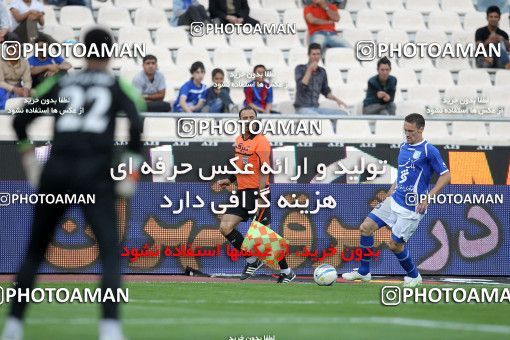 1194443, Tehran, Iran, لیگ برتر فوتبال ایران، Persian Gulf Cup، Week 33، Second Leg، Esteghlal 2 v 0 Malvan Bandar Anzali on 2011/05/15 at Azadi Stadium