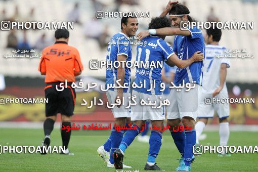 1194358, Tehran, Iran, Iran Pro League، Persian Gulf Cup، 2010-11 season، Second Leg، Week 33، Esteghlal 2 v ۰ Malvan Bandar Anzali on 2011/05/15 at Azadi Stadium