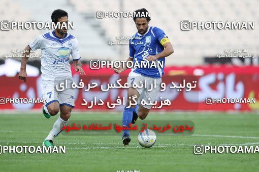 1194553, Tehran, Iran, Iran Pro League، Persian Gulf Cup، 2010-11 season، Second Leg، Week 33، Esteghlal 2 v ۰ Malvan Bandar Anzali on 2011/05/15 at Azadi Stadium