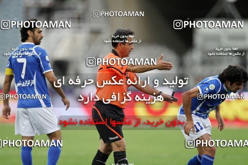 1194310, Tehran, Iran, Iran Pro League، Persian Gulf Cup، 2010-11 season، Second Leg، Week 33، Esteghlal 2 v ۰ Malvan Bandar Anzali on 2011/05/15 at Azadi Stadium