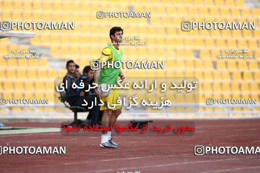 1196613, Tehran, [*parameter:4*], Iran Pro League، Persian Gulf Cup، 2010-11 season، Second Leg، Week 33، Naft Tehran ۱ v 2 Zob Ahan Esfahan on 2011/05/15 at Takhti Stadium