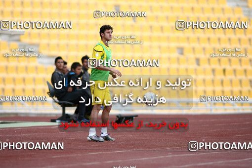 1196505, Tehran, [*parameter:4*], Iran Pro League، Persian Gulf Cup، 2010-11 season، Second Leg، Week 33، Naft Tehran ۱ v 2 Zob Ahan Esfahan on 2011/05/15 at Takhti Stadium