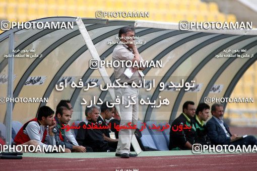 1196484, Tehran, [*parameter:4*], Iran Pro League، Persian Gulf Cup، 2010-11 season، Second Leg، Week 33، Naft Tehran ۱ v 2 Zob Ahan Esfahan on 2011/05/15 at Takhti Stadium