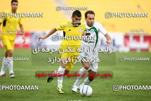 1196660, Tehran, [*parameter:4*], Iran Pro League، Persian Gulf Cup، 2010-11 season، Second Leg، Week 33، Naft Tehran ۱ v 2 Zob Ahan Esfahan on 2011/05/15 at Takhti Stadium