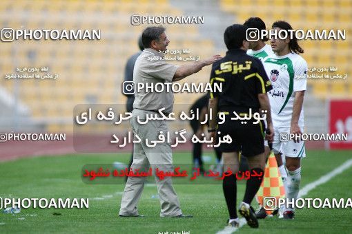 1196656, Tehran, [*parameter:4*], Iran Pro League، Persian Gulf Cup، 2010-11 season، Second Leg، Week 33، Naft Tehran ۱ v 2 Zob Ahan Esfahan on 2011/05/15 at Takhti Stadium