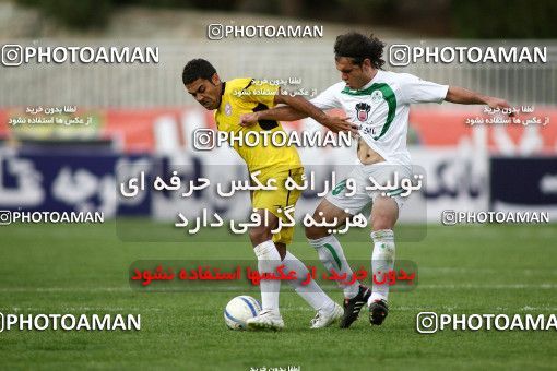 1196753, Tehran, [*parameter:4*], Iran Pro League، Persian Gulf Cup، 2010-11 season، Second Leg، Week 33، Naft Tehran ۱ v 2 Zob Ahan Esfahan on 2011/05/15 at Takhti Stadium