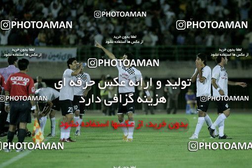 1203116, Qom, Iran, Iran Pro League، Persian Gulf Cup، 2008-09 season، First Leg، Week 6، Saba Qom 3 v ۱ Esteghlal on 2008/09/12 at Yadegar-e Emam Stadium Qom