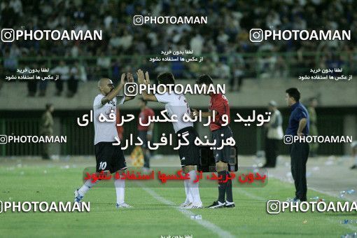 1203180, Qom, Iran, Iran Pro League، Persian Gulf Cup، 2008-09 season، First Leg، Week 6، Saba Qom 3 v ۱ Esteghlal on 2008/09/12 at Yadegar-e Emam Stadium Qom