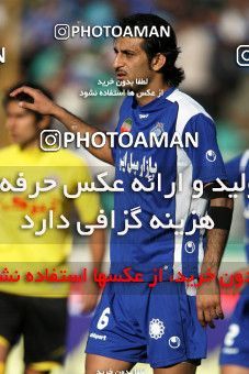 1205619, Tehran, Iran, لیگ برتر فوتبال ایران، Persian Gulf Cup، Week 10، First Leg، Esteghlal 5 v 2 Fajr-e Sepasi Shiraz on 2008/10/07 at Azadi Stadium