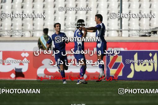 1205372, Tehran, Iran, لیگ برتر فوتبال ایران، Persian Gulf Cup، Week 10، First Leg، Esteghlal 5 v 2 Fajr-e Sepasi Shiraz on 2008/10/07 at Azadi Stadium