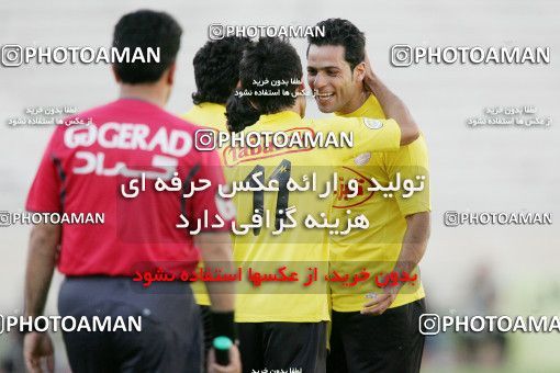 1205362, Tehran, Iran, Iran Pro League، Persian Gulf Cup، 2008-09 season، First Leg، Week 10، Esteghlal 5 v 2 Fajr-e Sepasi Shiraz on 2008/10/07 at Azadi Stadium