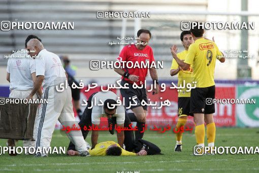 1205299, Tehran, Iran, لیگ برتر فوتبال ایران، Persian Gulf Cup، Week 10، First Leg، Esteghlal 5 v 2 Fajr-e Sepasi Shiraz on 2008/10/07 at Azadi Stadium