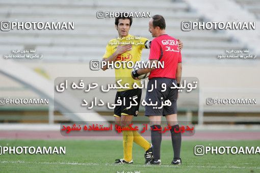 1205499, Tehran, Iran, Iran Pro League، Persian Gulf Cup، 2008-09 season، First Leg، Week 10، Esteghlal 5 v 2 Fajr-e Sepasi Shiraz on 2008/10/07 at Azadi Stadium