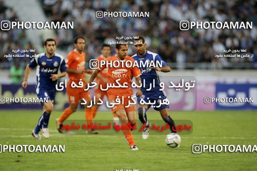 1205040, Tehran, Iran, Iran Pro League، Persian Gulf Cup، 2008-09 season، First Leg، Week 5، Esteghlal ۱ v ۱ Bargh Shiraz on 2008/10/17 at Azadi Stadium