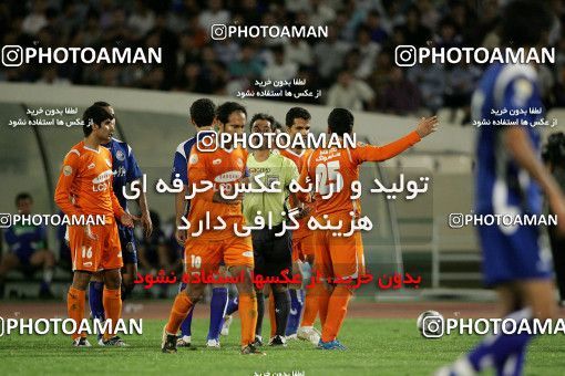 1205028, Tehran, Iran, Iran Pro League، Persian Gulf Cup، 2008-09 season، First Leg، Week 5، Esteghlal ۱ v ۱ Bargh Shiraz on 2008/10/17 at Azadi Stadium