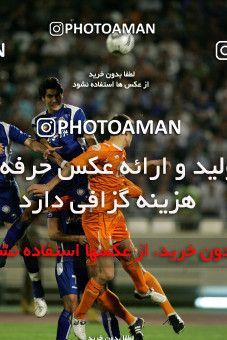 1205141, Tehran, Iran, Iran Pro League، Persian Gulf Cup، 2008-09 season، First Leg، Week 5، Esteghlal ۱ v ۱ Bargh Shiraz on 2008/10/17 at Azadi Stadium