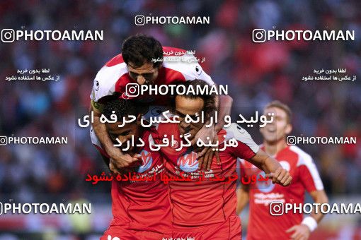 1210590, Tehran, [*parameter:4*], Iran Pro League، Persian Gulf Cup، 2008-09 season، First Leg، Week 11، Persepolis 3 v ۱ Bargh Shiraz on 2008/10/22 at Azadi Stadium