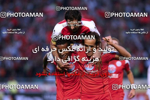 1210706, Tehran, [*parameter:4*], Iran Pro League، Persian Gulf Cup، 2008-09 season، First Leg، Week 11، Persepolis 3 v ۱ Bargh Shiraz on 2008/10/22 at Azadi Stadium