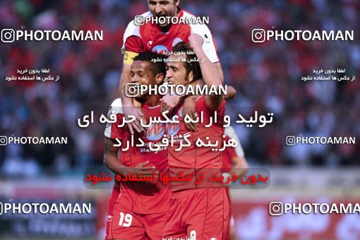 1210758, Tehran, [*parameter:4*], Iran Pro League، Persian Gulf Cup، 2008-09 season، First Leg، Week 11، Persepolis 3 v ۱ Bargh Shiraz on 2008/10/22 at Azadi Stadium