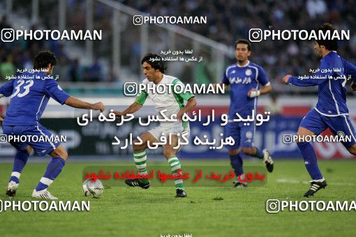 1212574, Tehran, Iran, Iran Pro League، Persian Gulf Cup، 2008-09 season، First Leg، Week 13، Esteghlal 2 v ۰ Zob Ahan Esfahan on 2008/10/31 at Azadi Stadium