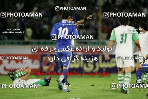 1212531, Tehran, Iran, Iran Pro League، Persian Gulf Cup، 2008-09 season، First Leg، Week 13، Esteghlal 2 v ۰ Zob Ahan Esfahan on 2008/10/31 at Azadi Stadium