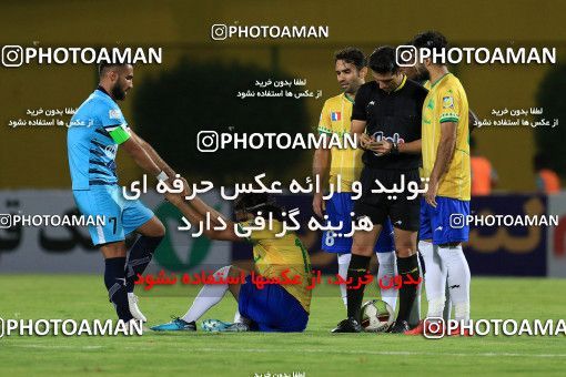 1221973, Abadan, [*parameter:4*], Iran Pro League، Persian Gulf Cup، 2017-18 season، Second Leg، Week 27، Sanat Naft Abadan ۱ v ۰ Paykan on 2018/04/05 at Takhti Stadium Abadan